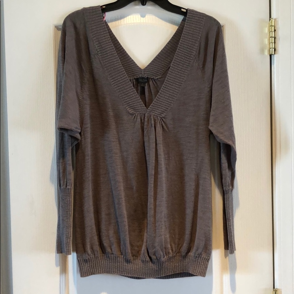 GUC light weight sweater from Aritzia